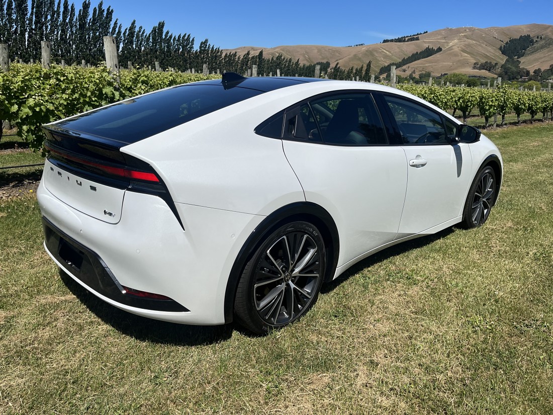 2023 Toyota Prius 2.0 Hybrid Z 5 Dr Hatch FWD - Toyota NZ