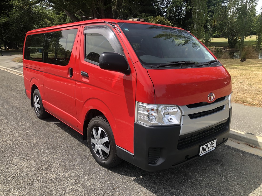 2020 Toyota Hiace ZL TD 3.0DT/4AT - Toyota NZ