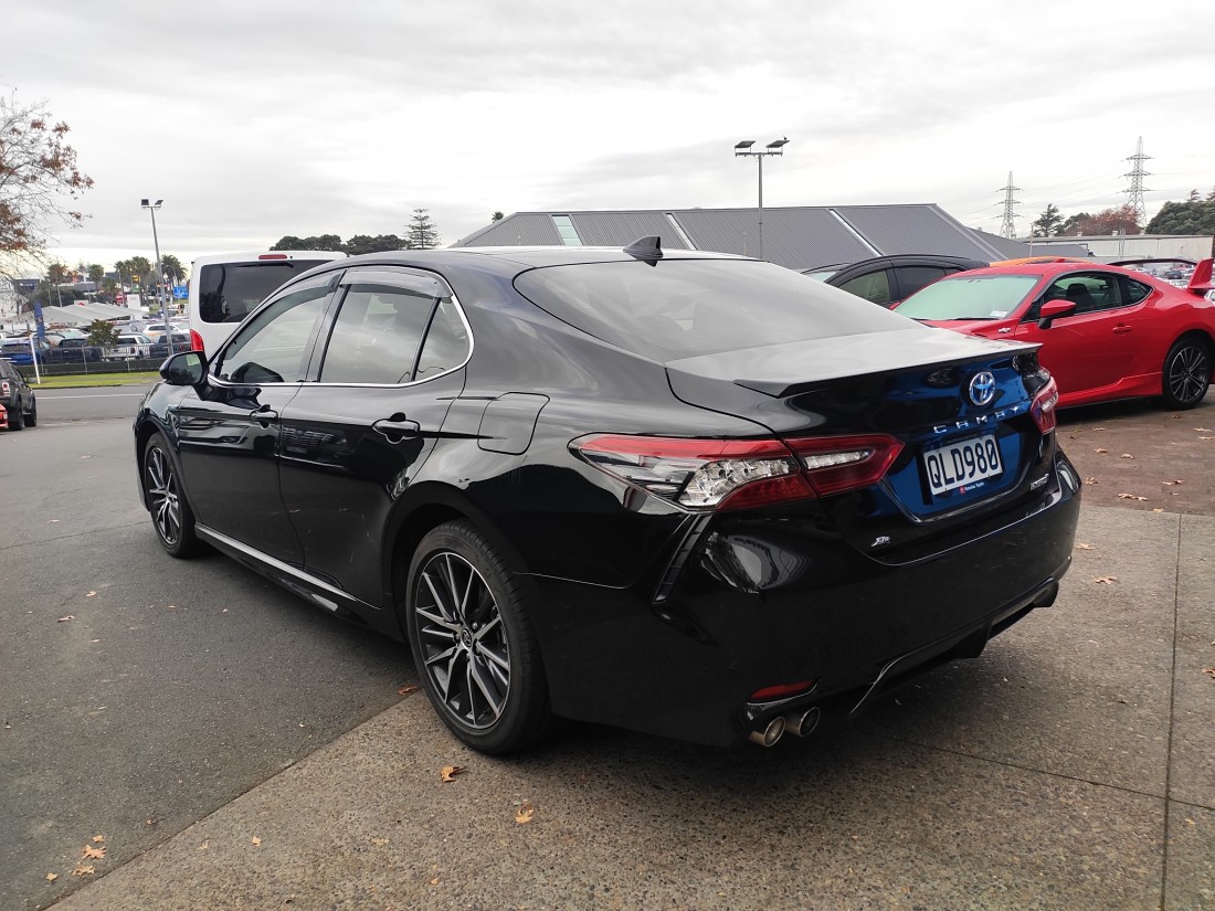 2024 Toyota Camry ZR 2.5P Hybrid - Toyota NZ