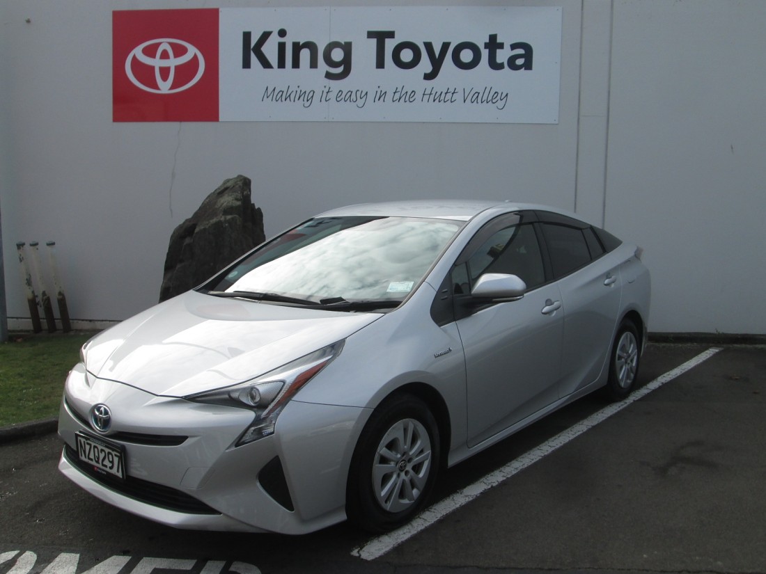2018 Toyota Prius Hybrid 1.8L - Toyota NZ