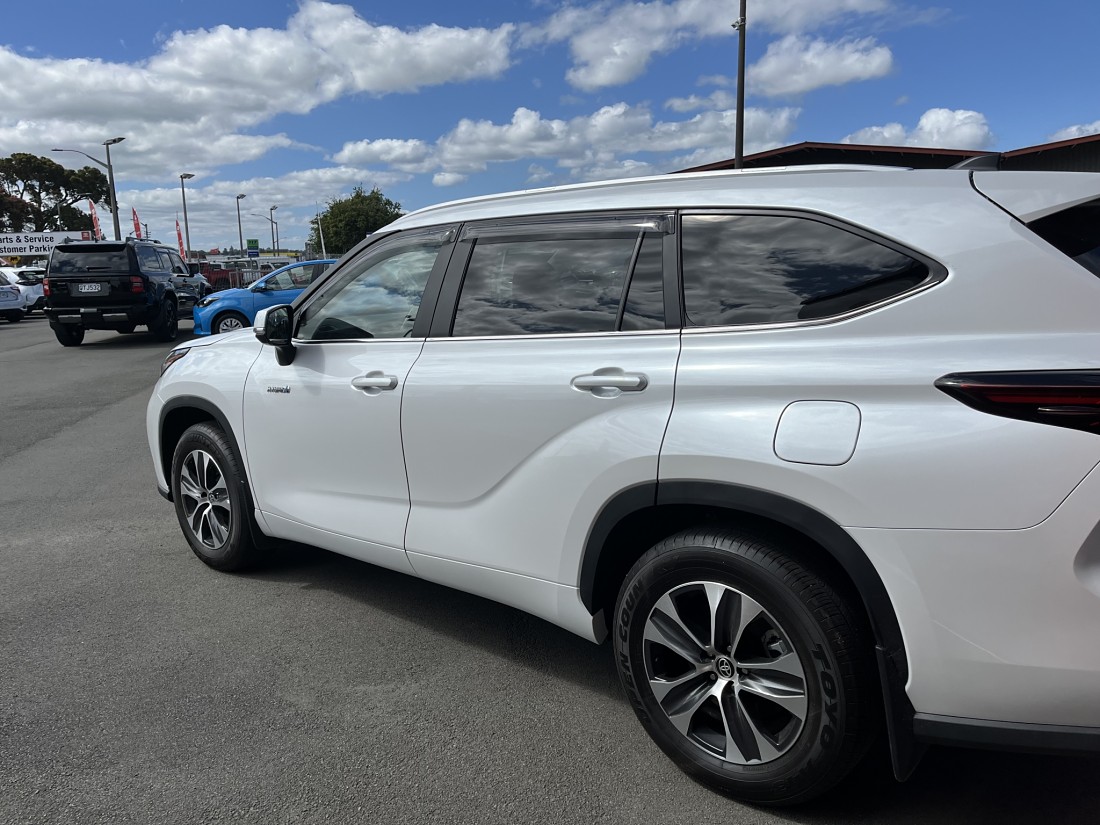 2024 Toyota Highlander Limited 2.5PH Hybrid AWD SUV - Ex-Demo - Toyota NZ