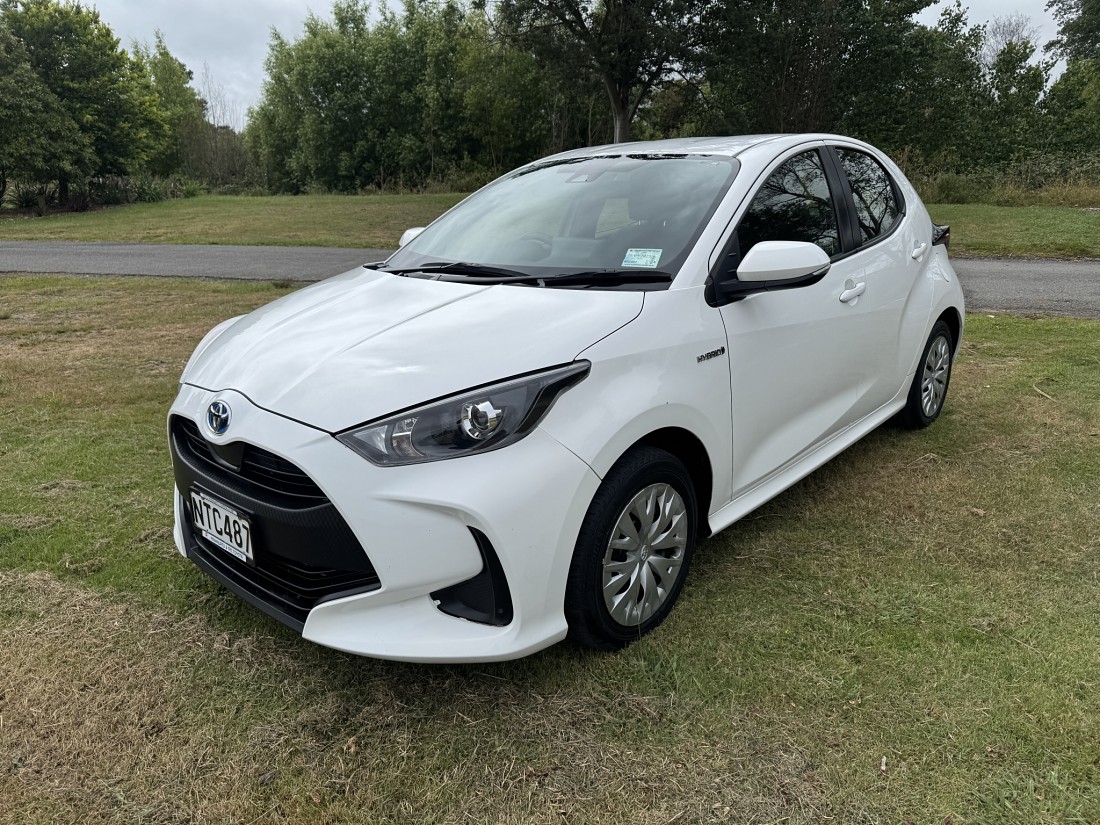 2021 Toyota Yaris GX 1.5P Hybrid Hatch - NZ New - Toyota NZ
