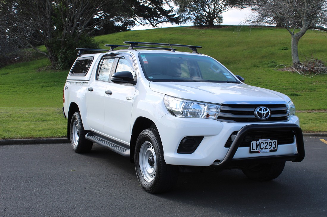 2018 Toyota Hilux 4WD SR 2.8DT DOUBLE CAB UTE/4 6AT - Toyota NZ
