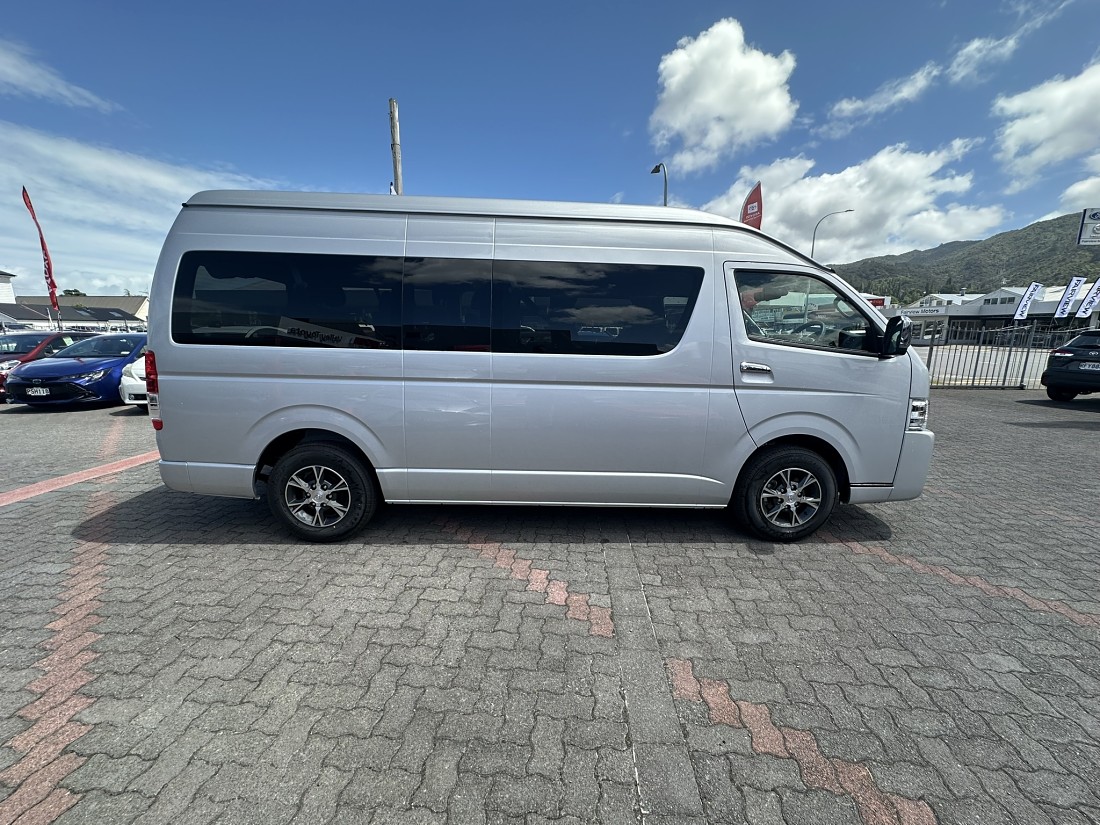 2025 Toyota Hiace 2.7P Grand Cabin 2WD 4 Dr Wagon 6A - Toyota NZ