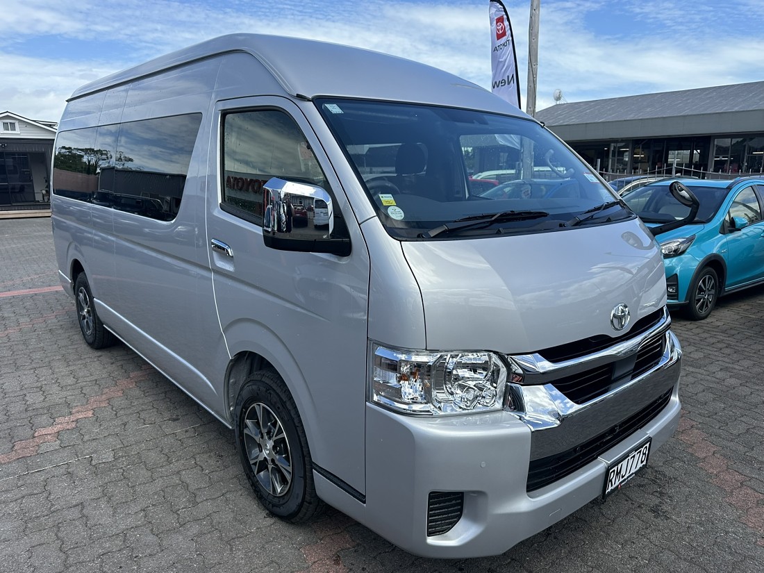 2025 Toyota Hiace 2.7P Grand Cabin 2WD 4 Dr Wagon 6A - Toyota NZ