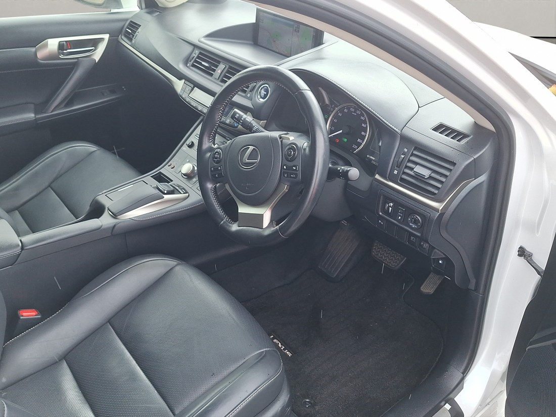 2021 Lexus CT 200H 1.8P HV ECVT FWD HB/5D/5S (ZWAXB-TI2) - Toyota NZ
