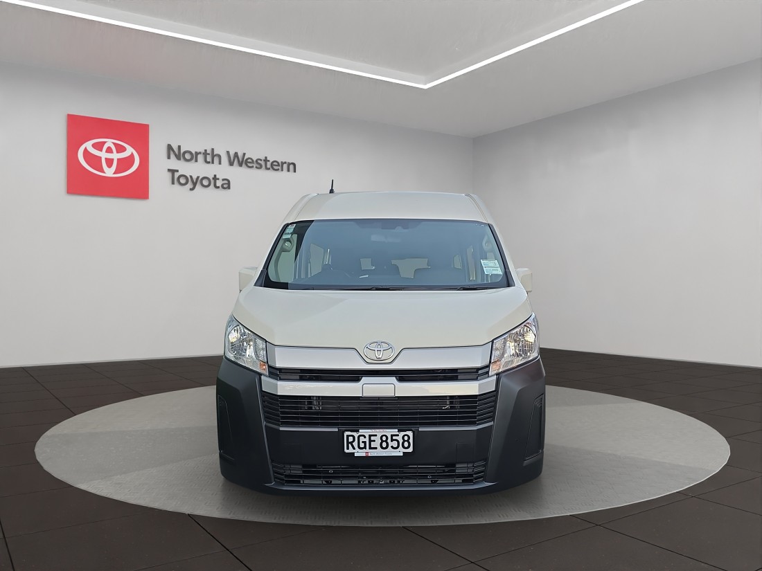 2025 Toyota Hiace ZX MB 2.8DT/6AT - Toyota NZ