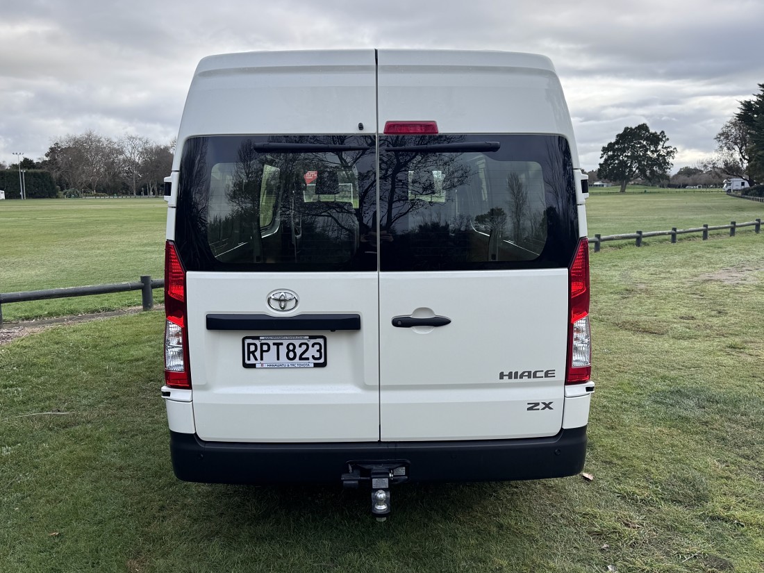 2026 Toyota Hiace ZX 2.8DT Automatic RWD Van - Ex-Demo - Toyota NZ