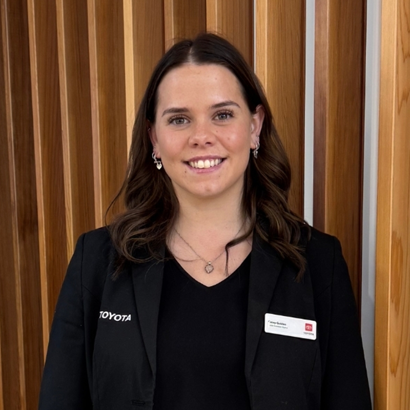 Casey Golden_Dunedin-800x800