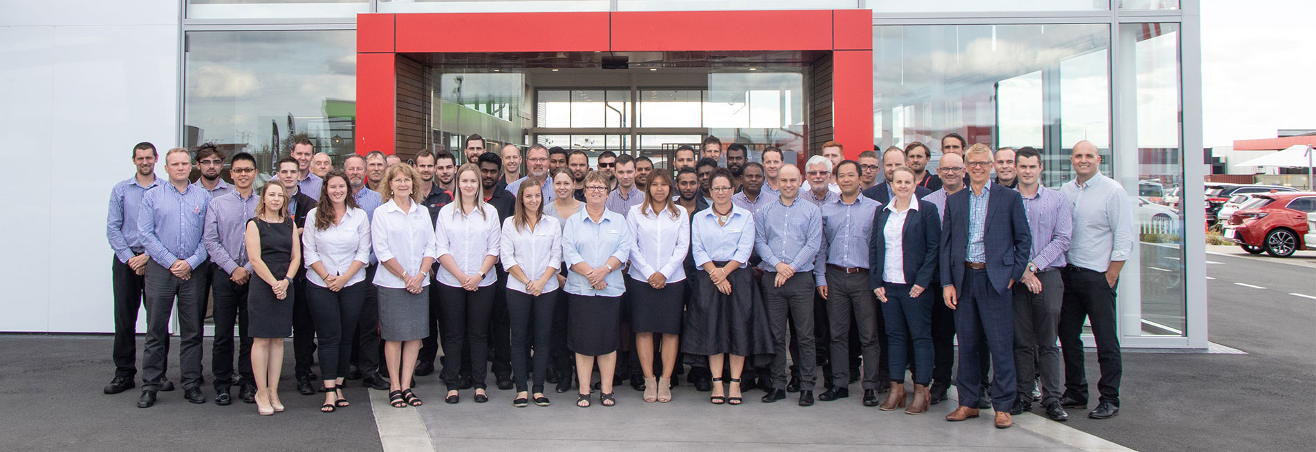 Ebbett-Toyota-Team-Hero-1903x654