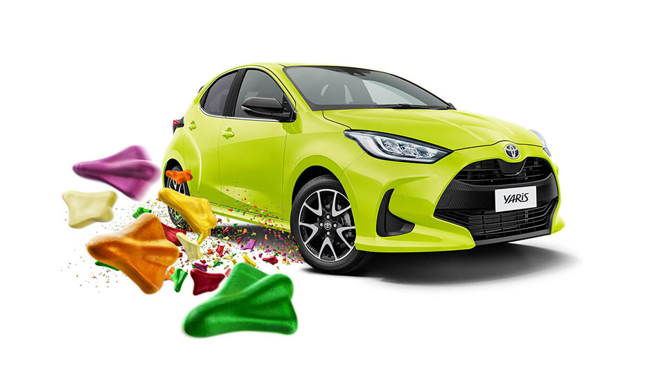 toyota-yaris-hatch-lime-960x540