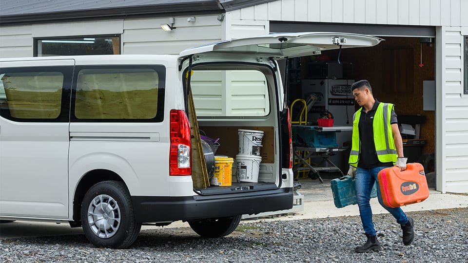 Location-based-hiace-960x540