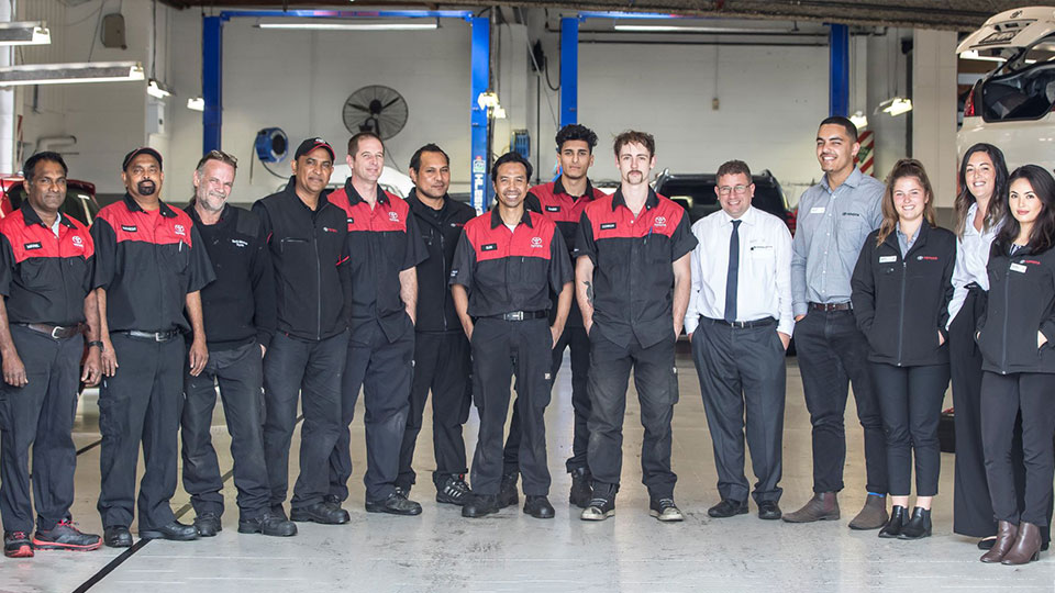 North-Western-Service-Team-960x540