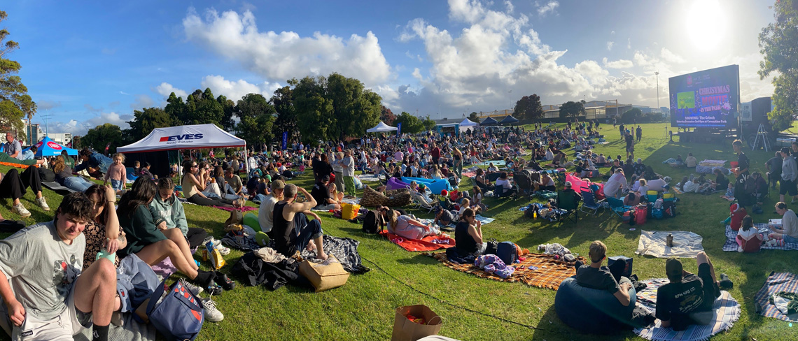 Movie in the park 1140x488