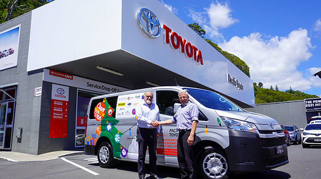 Cram_the_van-635x355