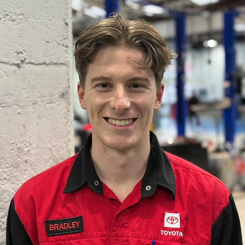 Brad Surtees 800x800px