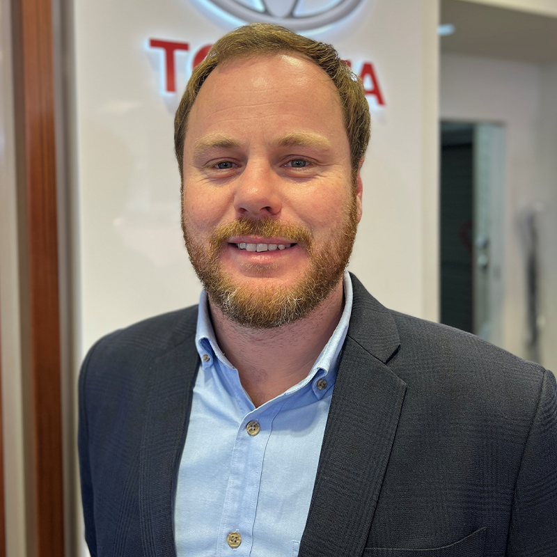 chris-upperhutt-800x800