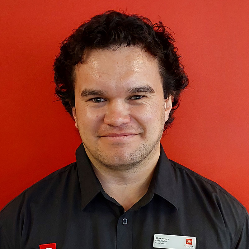 Rhys-Holley800x800