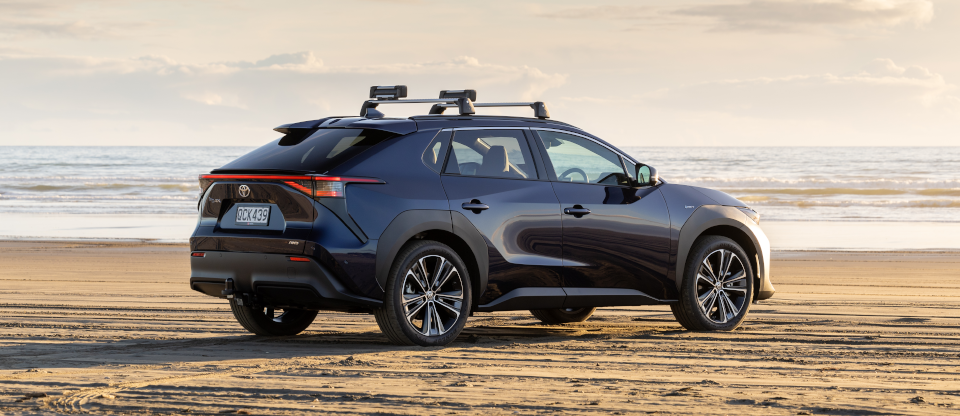 bZ4X-Accessories-960x416