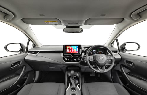 Corolla-Wagon-Hybrid-Cabin-Space-Comfort-496x320