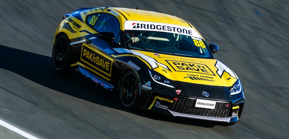 CHris White 2 (940 x 450)