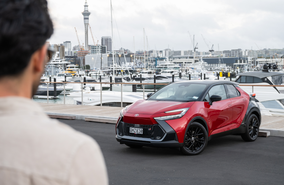 C-HR-GR-Sport-Gallery5-960x626