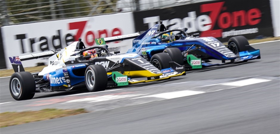 IgorLiam (940 x 450)