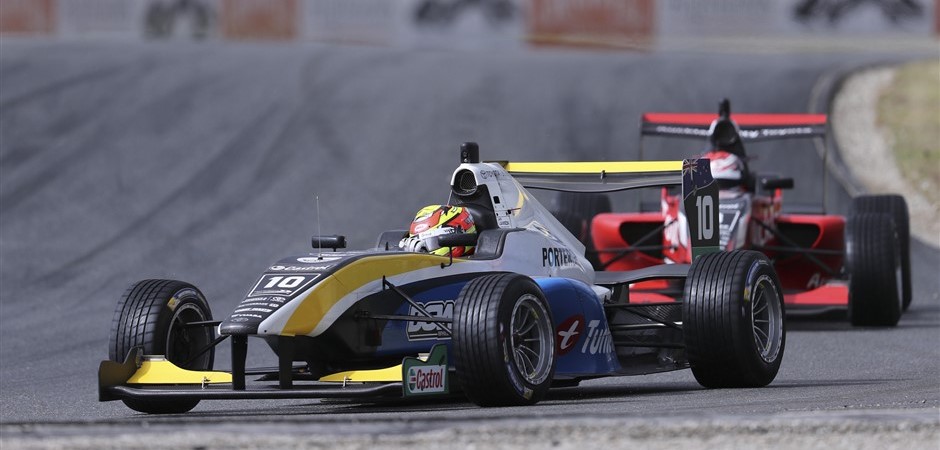 Race 3 win for Lawson (940 x 450)