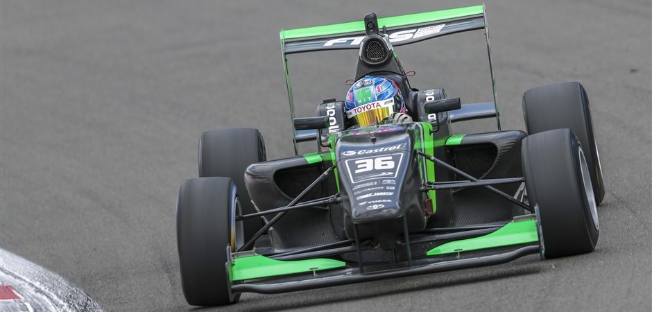 Kotaka Manfeild P2 Friday (940 x 450)