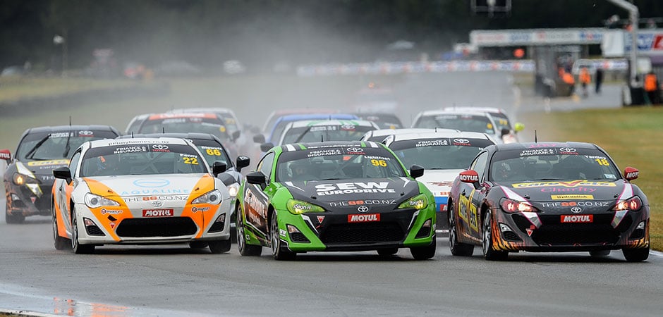 Three-winners-from-three-races-at-Teretonga-940x450