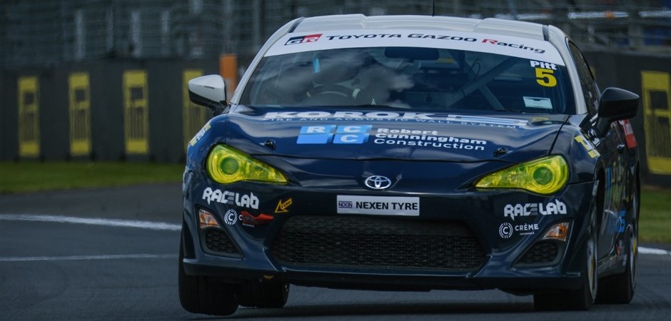 Dion Pitt (940 x 450)