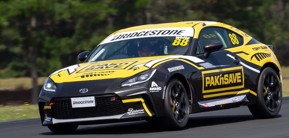 Chris White Highlands (940 x 450)