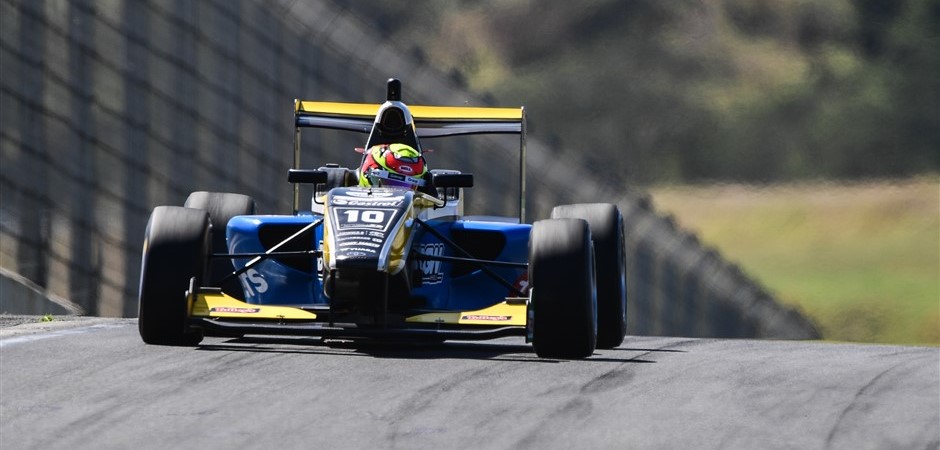 Liam Hampton P4 (940 x 450)