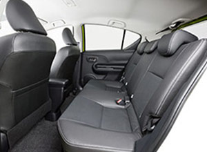 Back-seats-prius-1