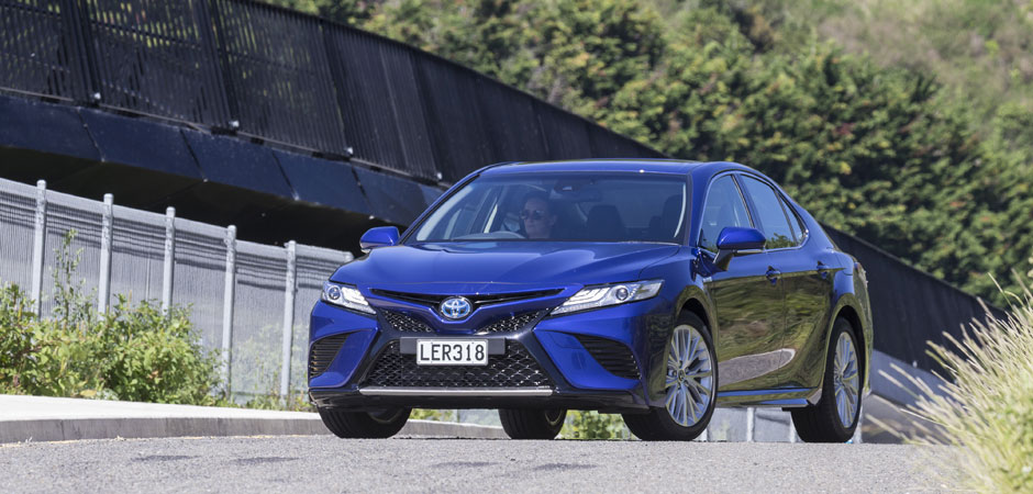 Hybrid-models-lead-Toyota’s-sales-success_HERO_940x450