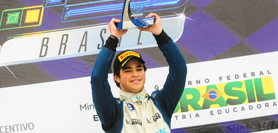 piquet-returns-for-toyota-racing-series-940x450