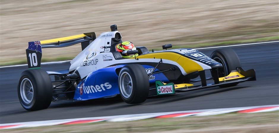 Lawson Manfeild P1 (940 x 450)