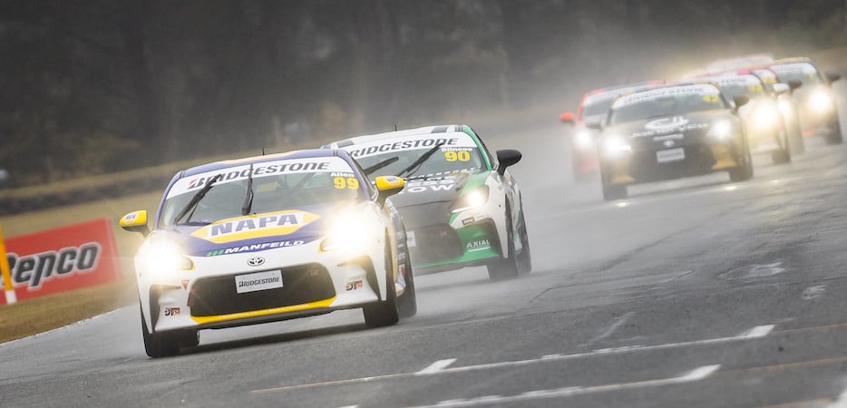 Race 2 Teretonga (940 x 450)