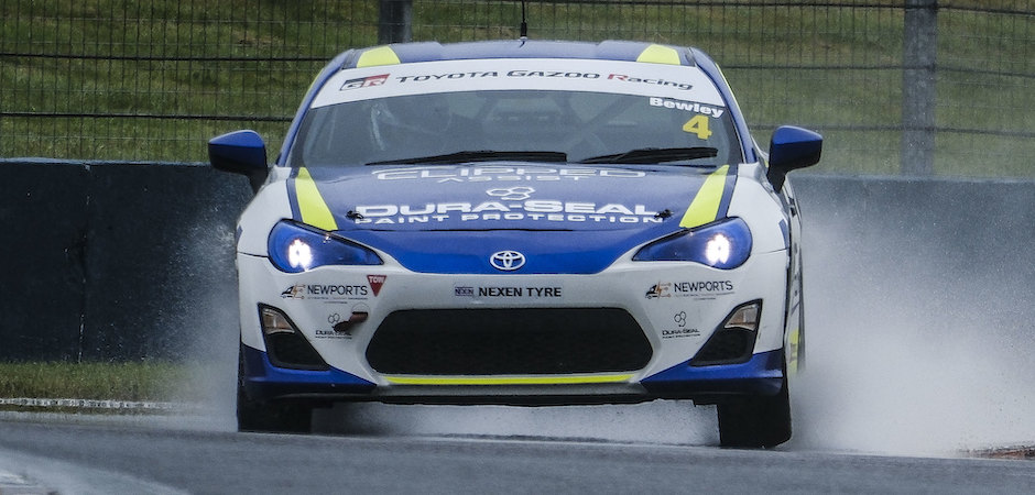 Race 3 Taupo (940 x 450)