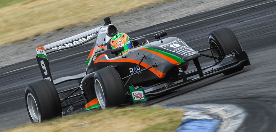 Daruvala-goes-back-to-back-at-Toyota-Racing-Series-opener_HERO_940x450