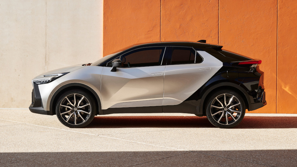 Toyota-C-HR-960x540