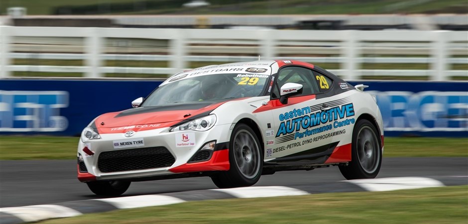 Jayyn (940 x 450) - Copy