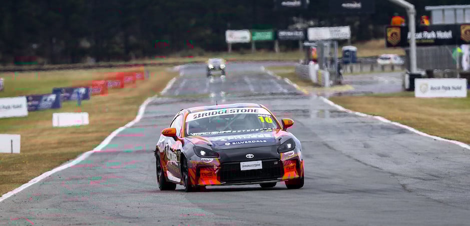 Ajay teretonga (940 x 450)