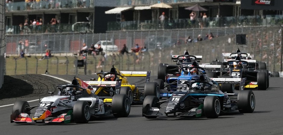 FOrmula Regional FIA (940 x 450)