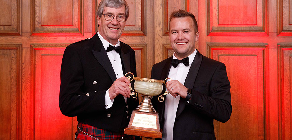 South-Canterbury-Toyota-takes-top-honours-at-Toyota-dealer-awards_HERO_940x450