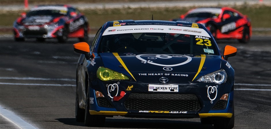 A Hugo Race 3 (940 x 450)