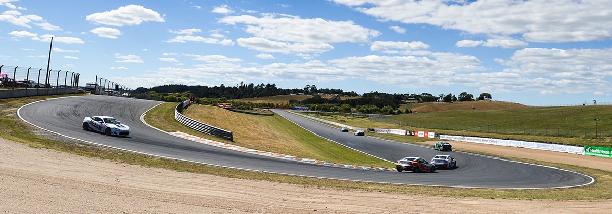 Round-3-Hampton-Downs_TRS-2014-1200x420-desktop