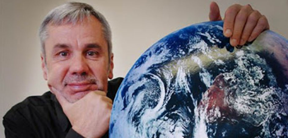 climate-change-expert-speaks-to-TNZ-staff_HERO_940x450