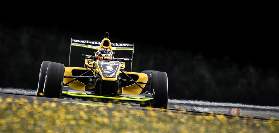 Two-agendas-at-Toyota-Racing-Series-Hero