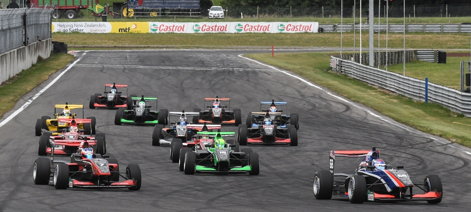 Taupo start 940x450 BJP-9287